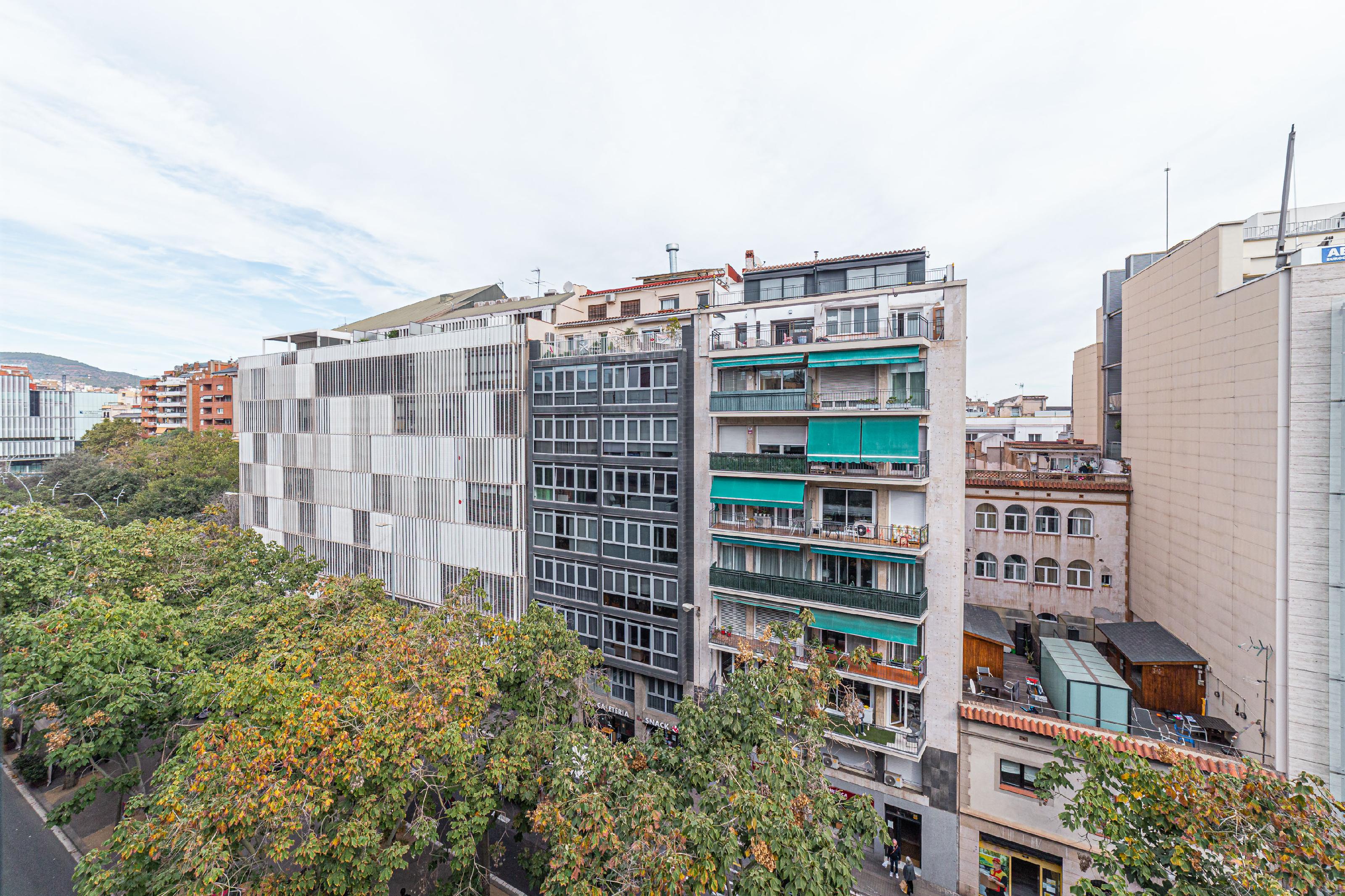 Imagen 28 Piso en venta en Barcelona / Via Augusta - Julián Romea 