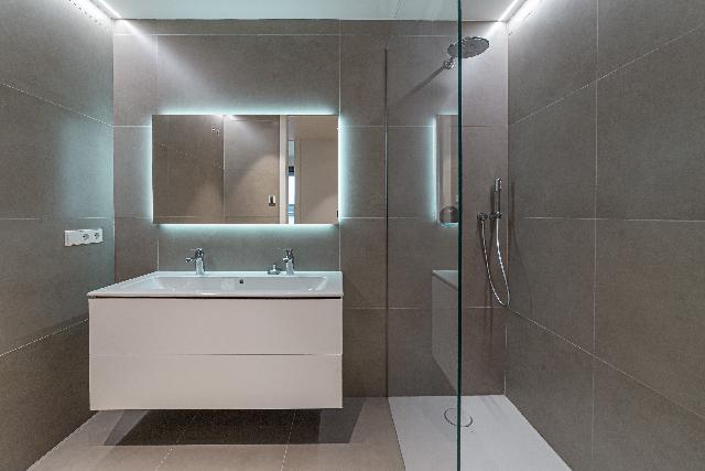 Imagen 4 Inmueble 267804 - Piso en venta en Barcelona / Via Augusta - Julián Romea 