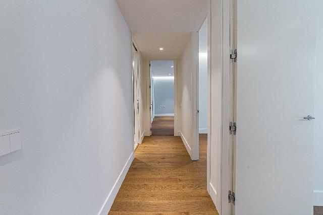 Imagen 17 Inmueble 267804 - Piso en venta en Barcelona / Via Augusta - Julián Romea 