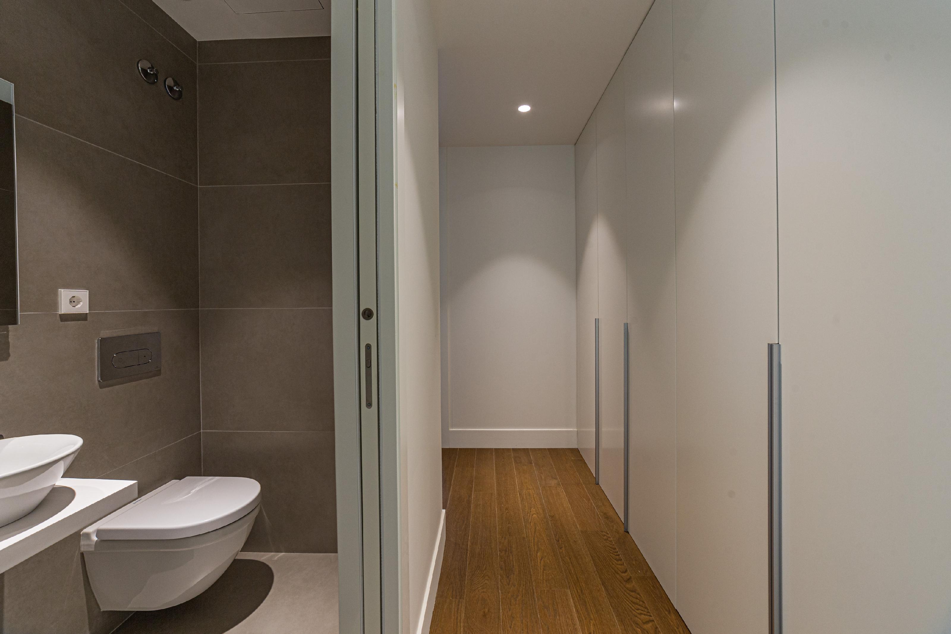 Imagen 22 Piso en venta en Barcelona / Via Augusta - Julián Romea 