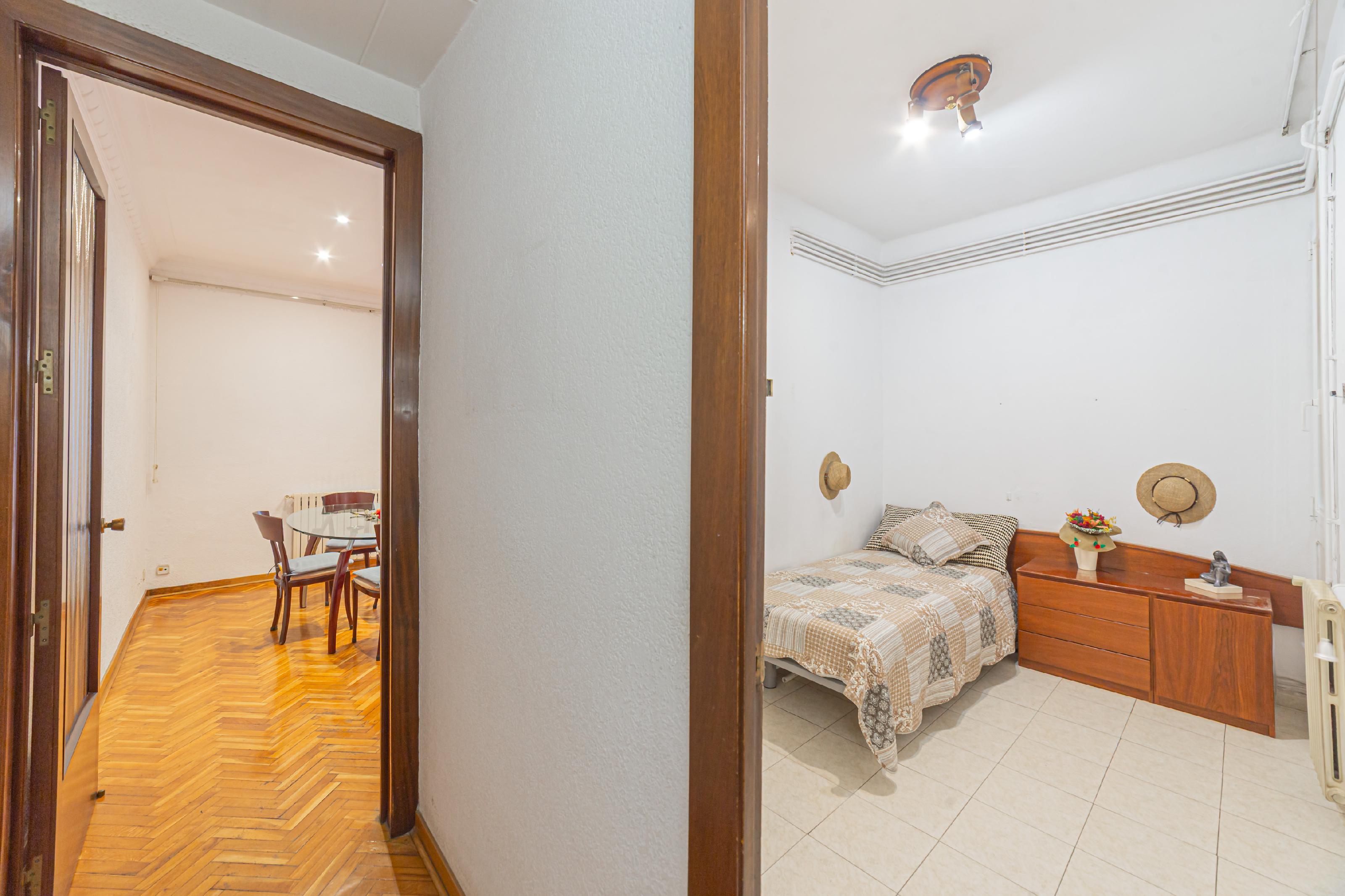 Imagen 6 Piso en venta en Barcelona / Roger de Flor - Rosselló