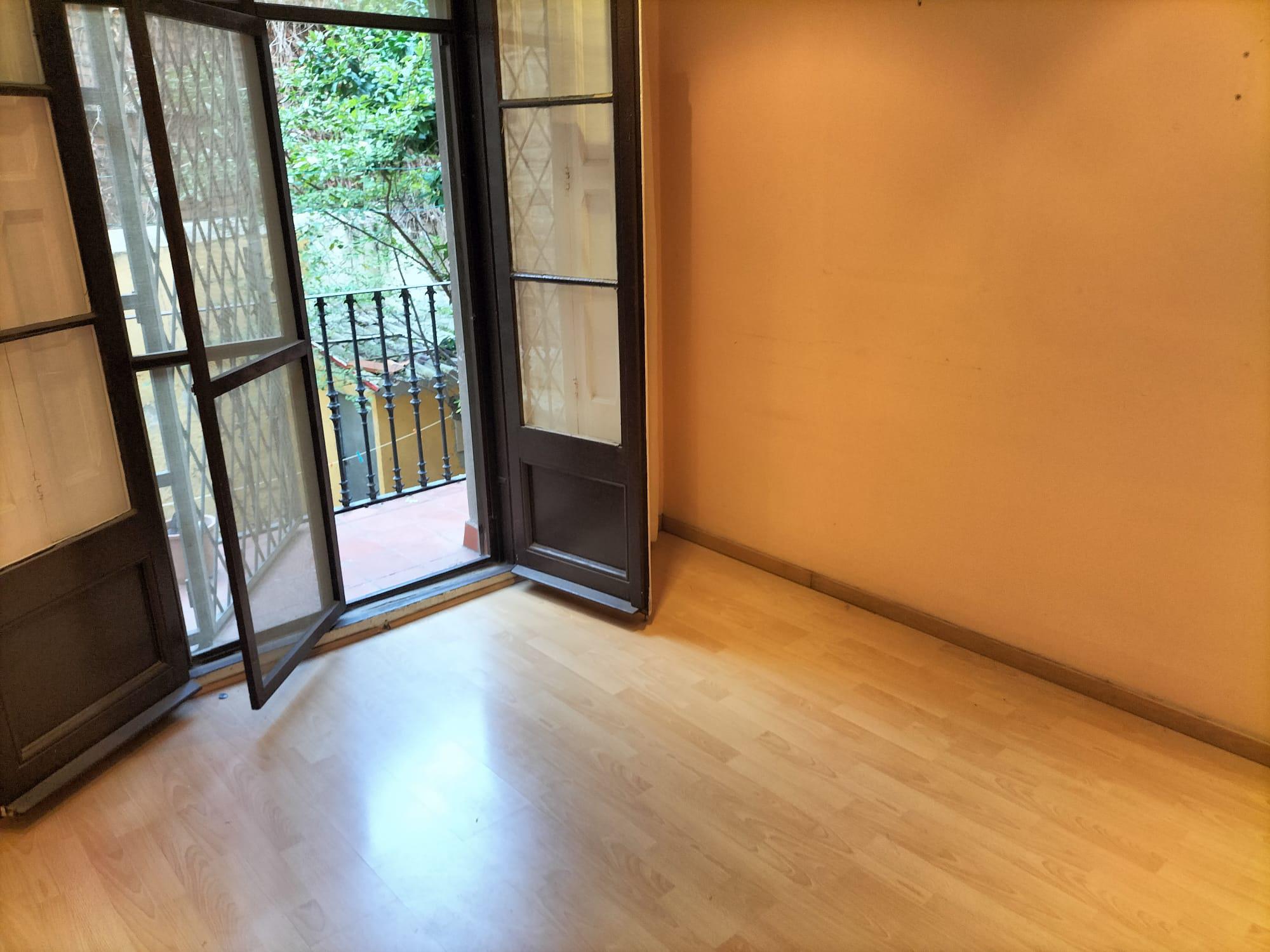 Imagen 11 Piso en venta en Barcelona / Consell de Cent 