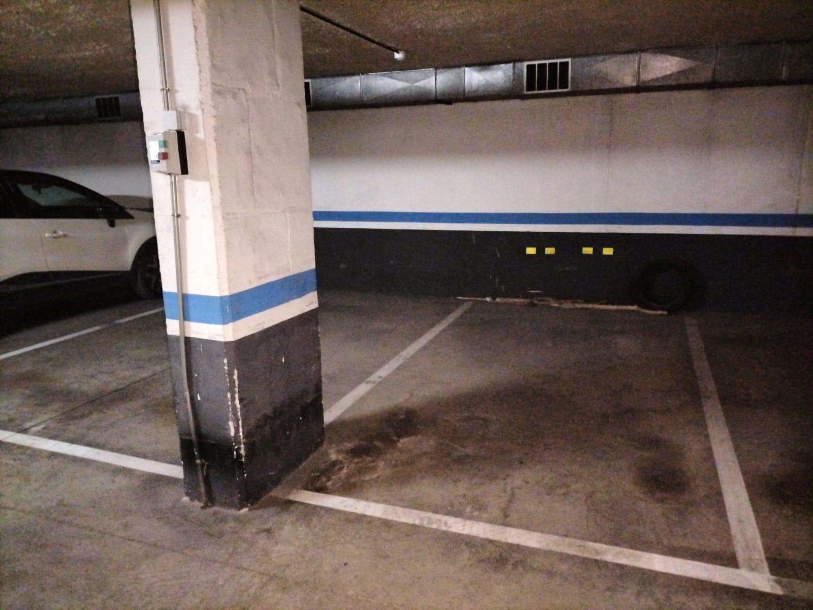 Imagen 41 Ático en venta en Barcelona / Provença - Sardenya delante de La Sagrada Familia