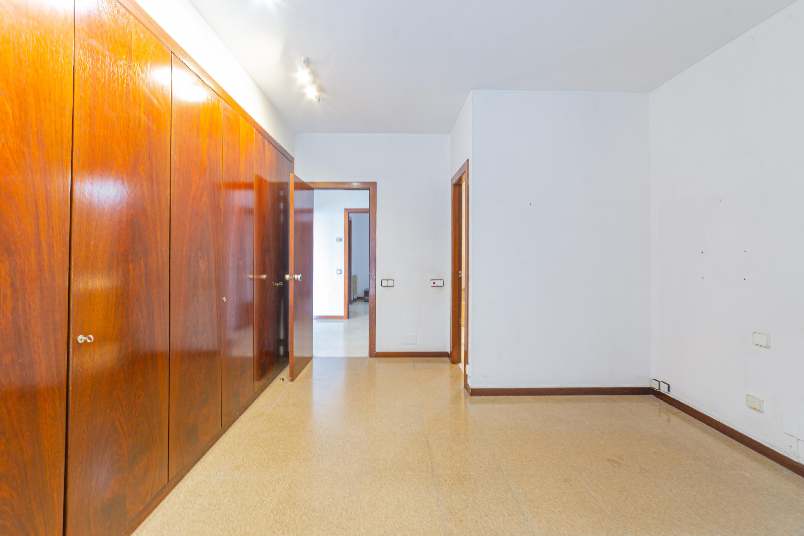 Imagen 26 Ático en venta en Barcelona / Provença - Sardenya delante de La Sagrada Familia