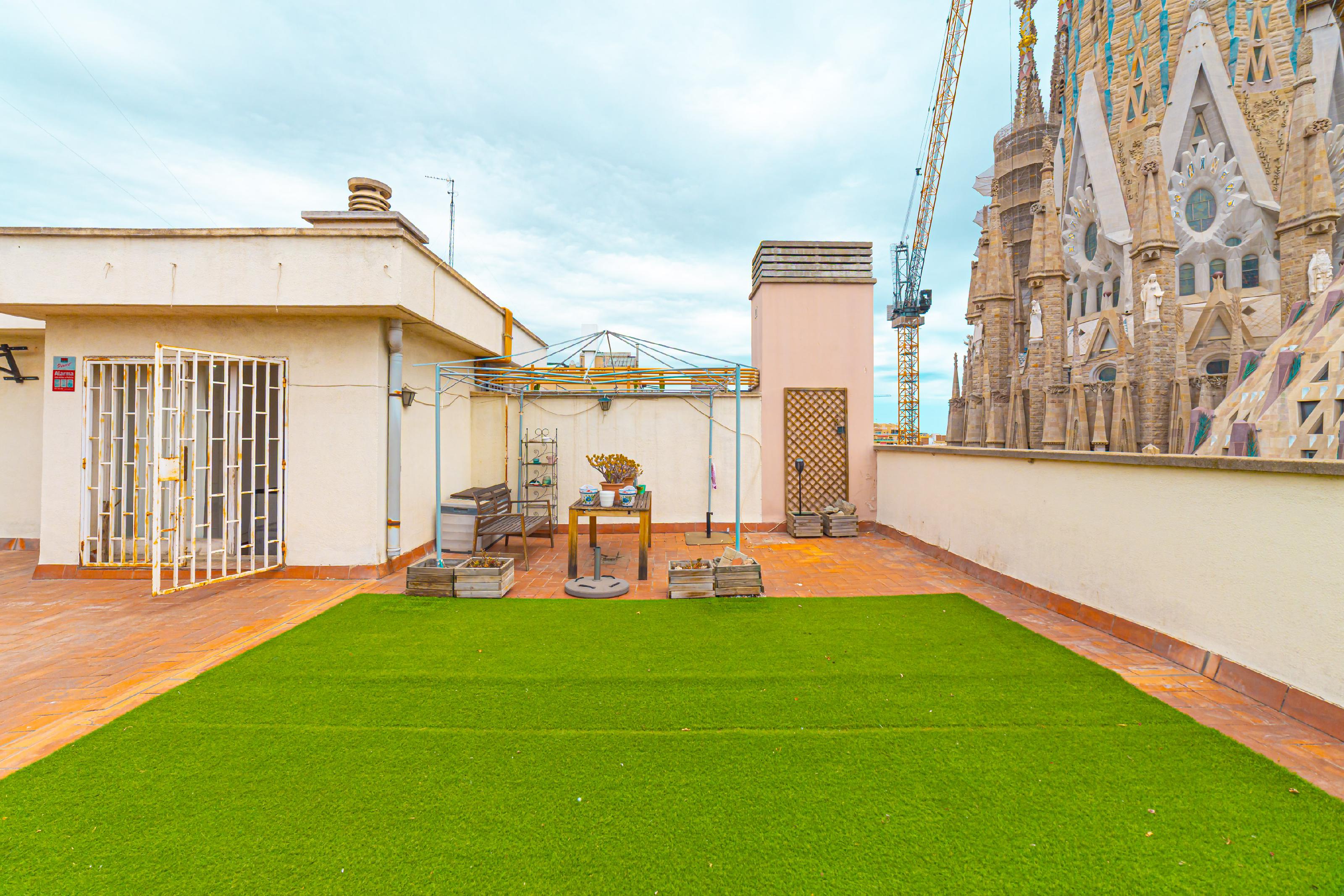 Imagen 6 Ático en venta en Barcelona / Provença - Sardenya delante de La Sagrada Familia