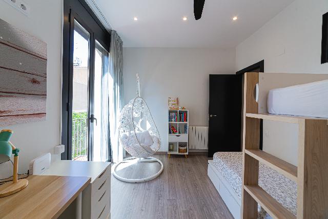 Imagen 6 Inmueble 295047 - Piso en venta en Barcelona / Amistat - Rambla del Poblenou 