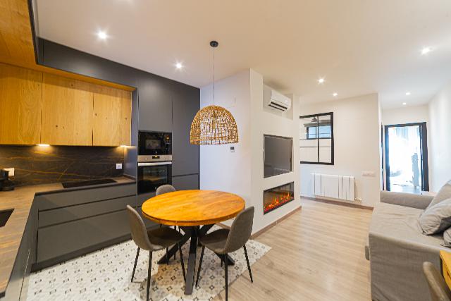 Imagen 1 Inmueble 295047 - Piso en venta en Barcelona / Amistat - Rambla del Poblenou 