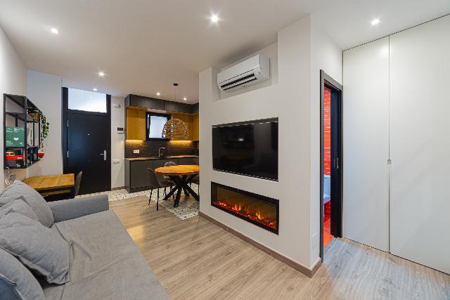 Imagen 10 Inmueble 295047 - Piso en venta en Barcelona / Amistat - Rambla del Poblenou 