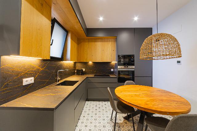 Imagen 15 Inmueble 295047 - Piso en venta en Barcelona / Amistat - Rambla del Poblenou 