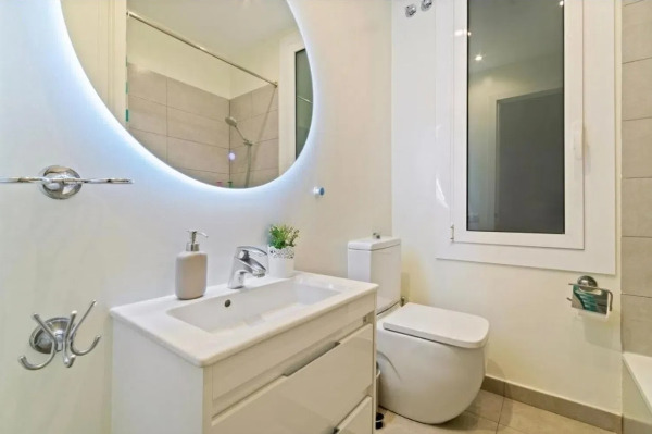 Imagen 6 Inmueble 295142 - Piso en venta en Barcelona / Frente a la Basílica de la Sagrada Familia.