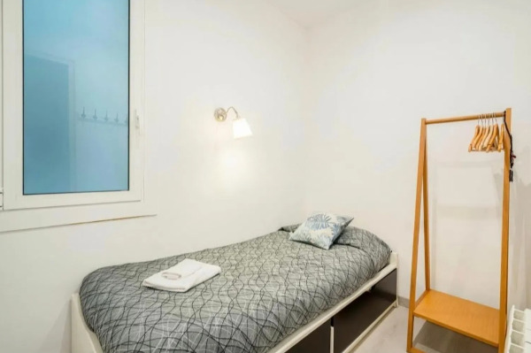 Imagen 7 Piso en venta en Barcelona / Frente a la Basílica de la Sagrada Familia.