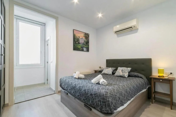 Imagen 3 Piso en venta en Barcelona / Frente a la Basílica de la Sagrada Familia.