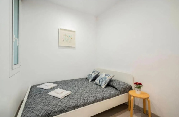 Imagen 10 Inmueble 295142 - Piso en venta en Barcelona / Frente a la Basílica de la Sagrada Familia.