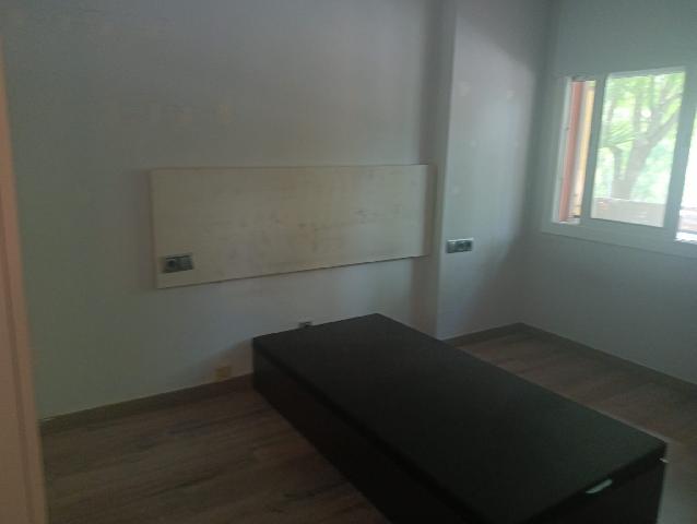 Imagen 5 Inmueble 295191 - Piso en venta en Barcelona / Avenida Rio de Janeiro (junto carrer Tisso)
