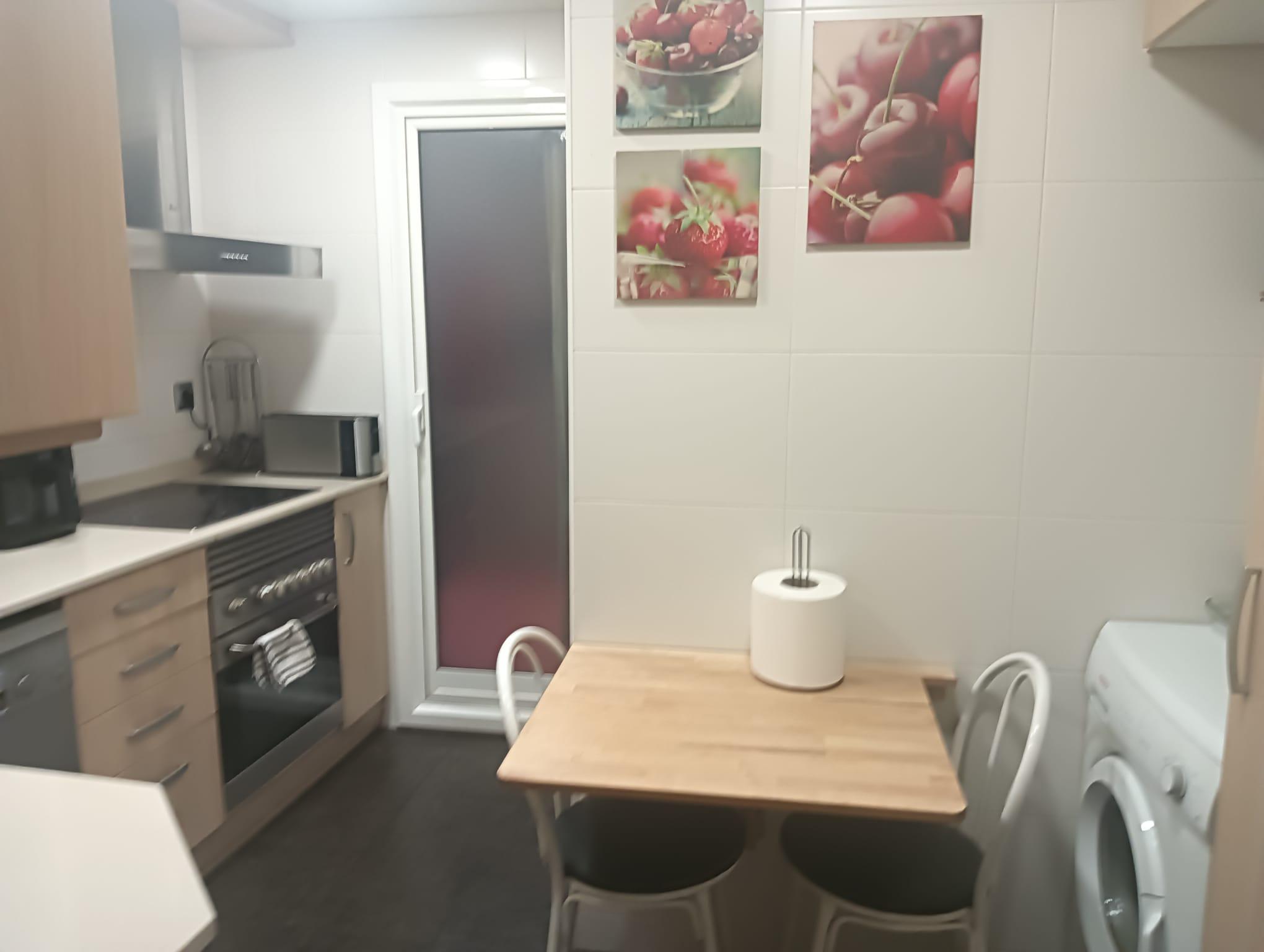 Imagen 11 Piso en venta en Barcelona / Avenida Rio de Janeiro junto carrer Tisso