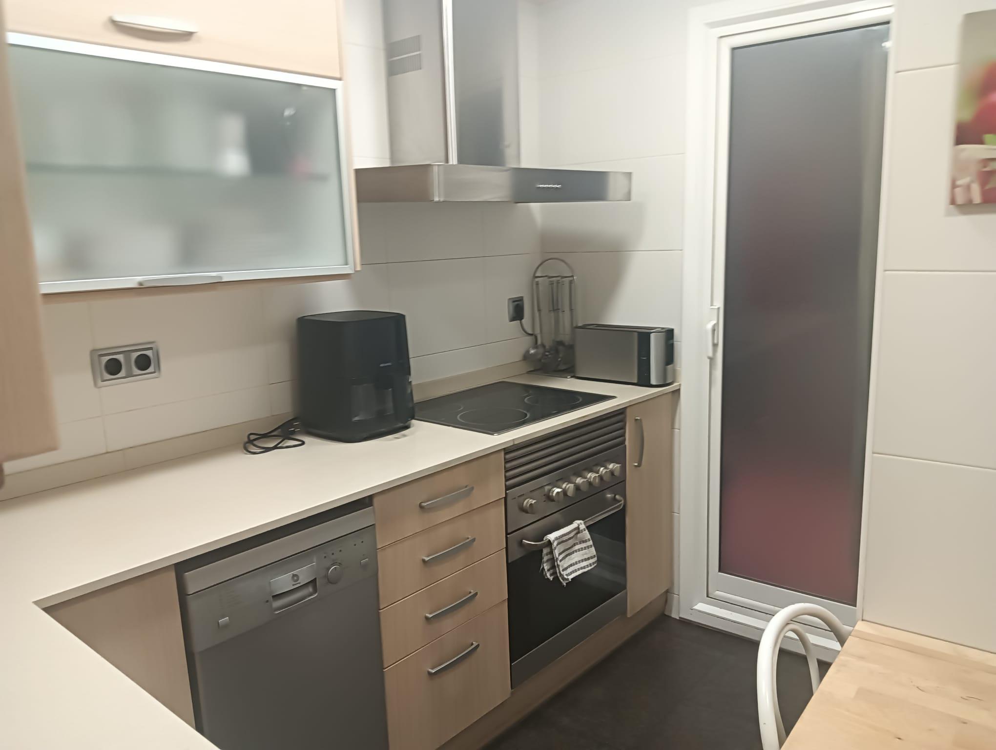 Imagen 2 Piso en venta en Barcelona / Avenida Rio de Janeiro junto carrer Tisso