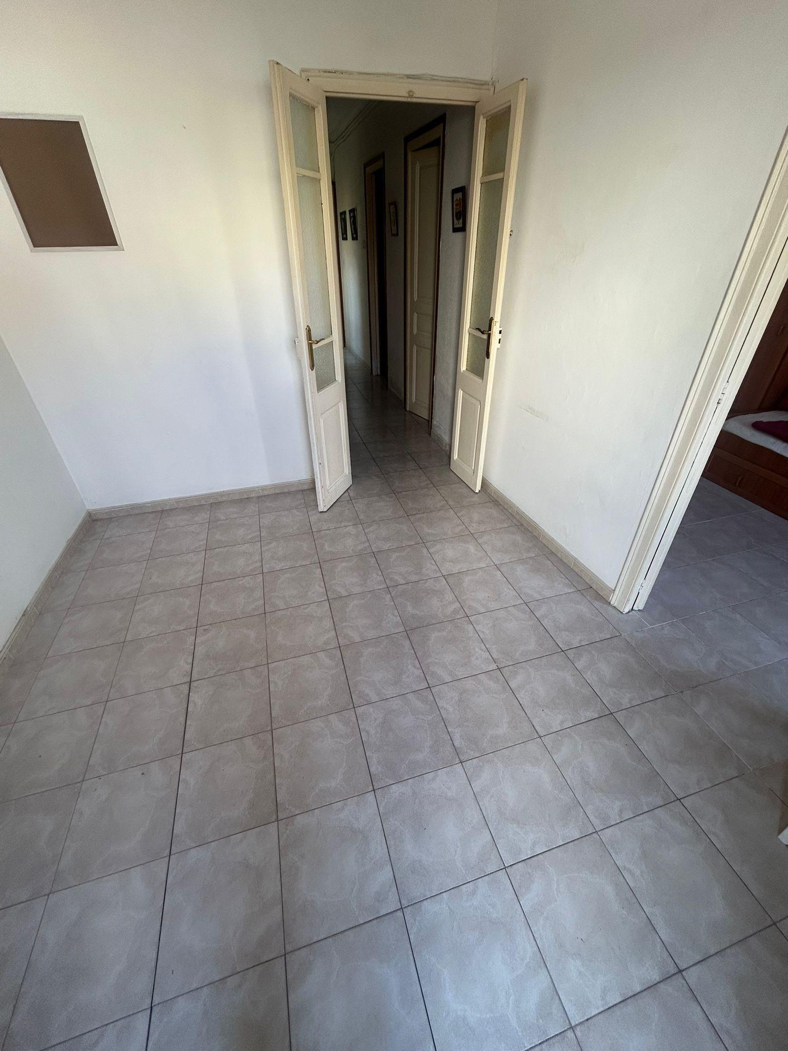 Imagen 7 Piso en venta en Barcelona / Perill - Milà i Fontanals