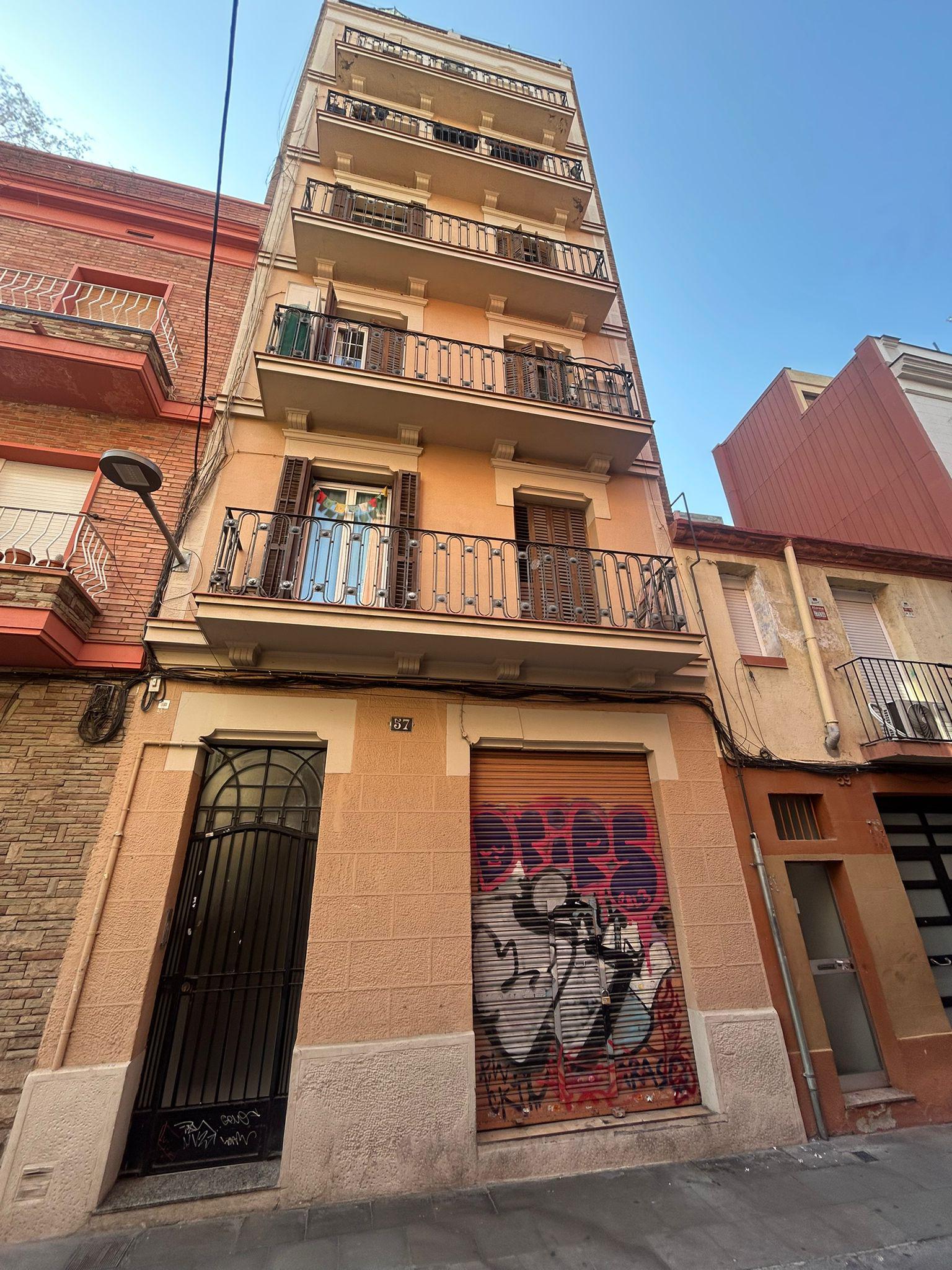 Imagen 12 Piso en venta en Barcelona / Perill - Milà i Fontanals