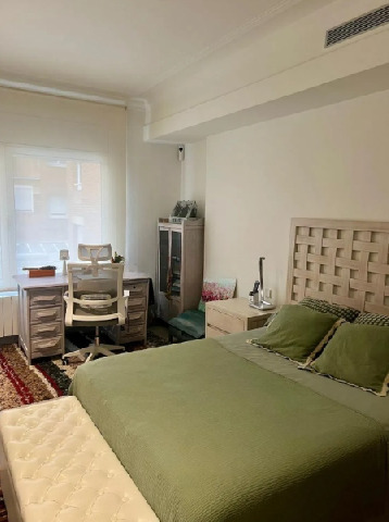 Imagen 3 Inmueble 295999 - Piso en venta en Barcelona / Esquina con Via Augusta