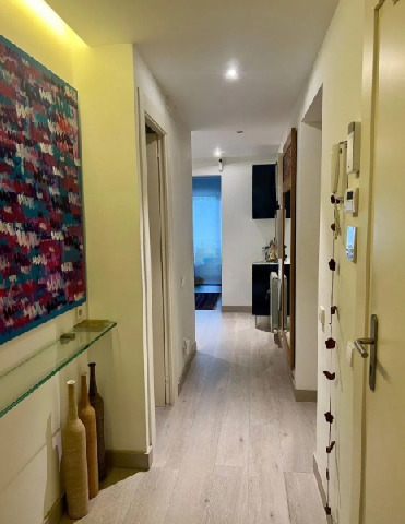 Imagen 4 Inmueble 295999 - Piso en venta en Barcelona / Esquina con Via Augusta
