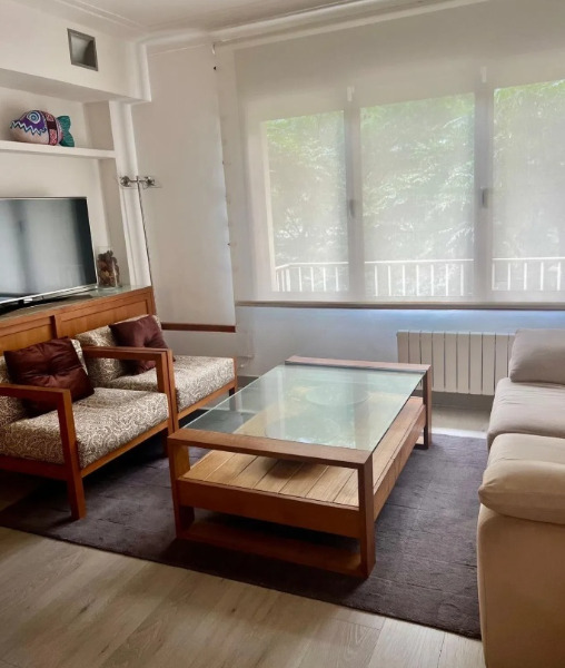 Imagen 9 Piso en venta en Barcelona / Esquina con Via Augusta