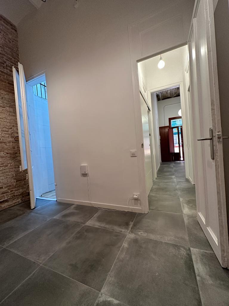 Imagen 17 Piso en venta en Barcelona / Junto Nou de la Rambla