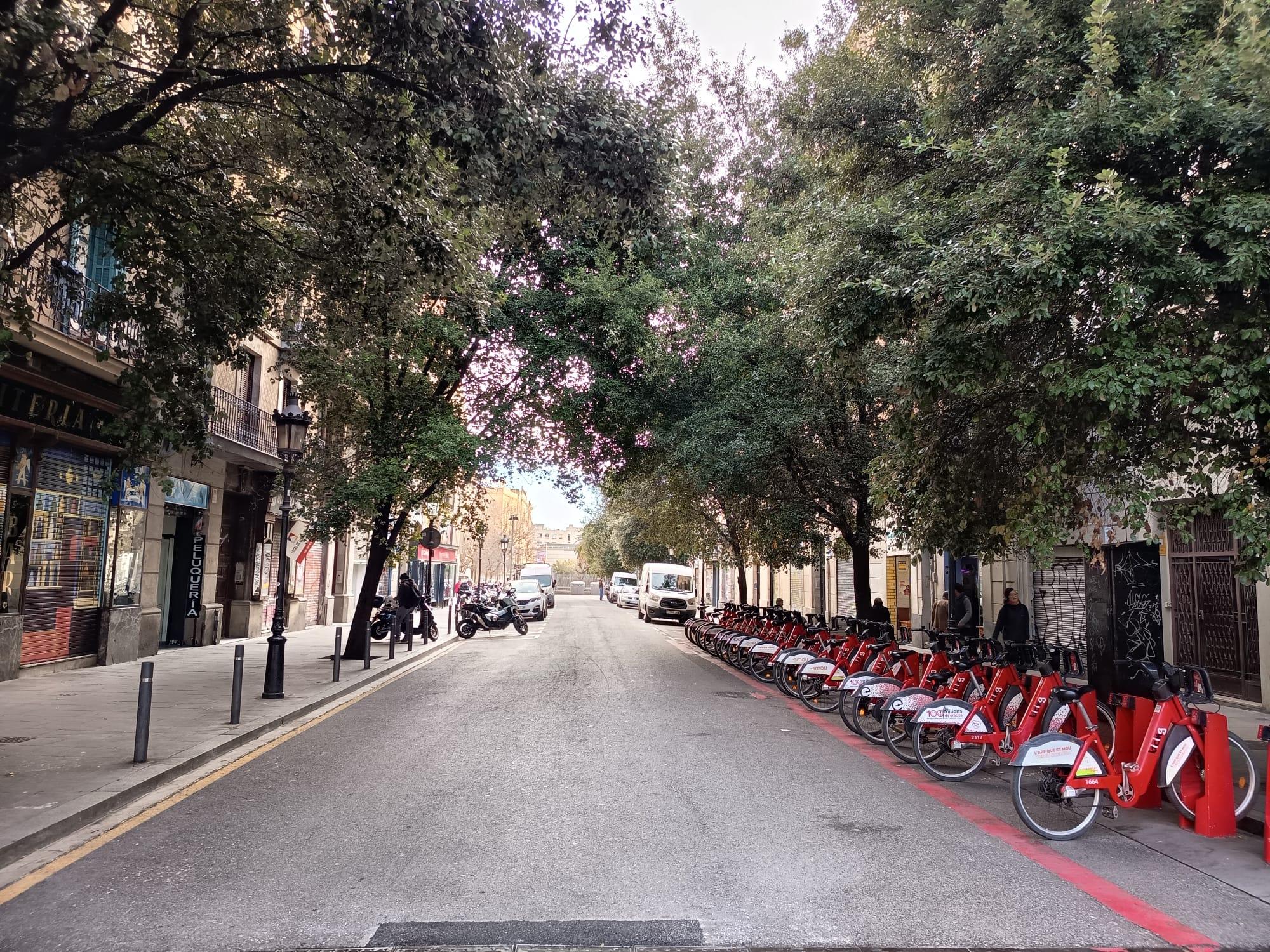 Imagen 33 Piso en venta en Barcelona / Sant Pau - Paral.lel