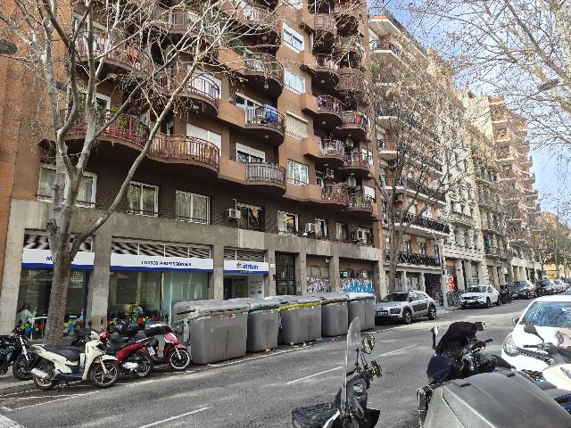 Imagen 29 Inmueble 298445 - Piso en venta en Barcelona / Lepant - Casp