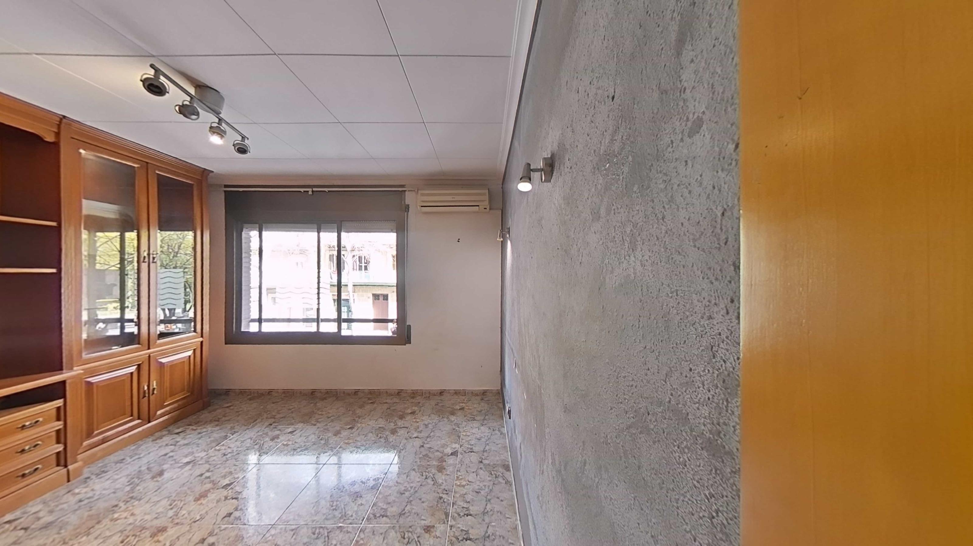 Imagen 4 Piso en venta en Barcelona / Lepant - Casp