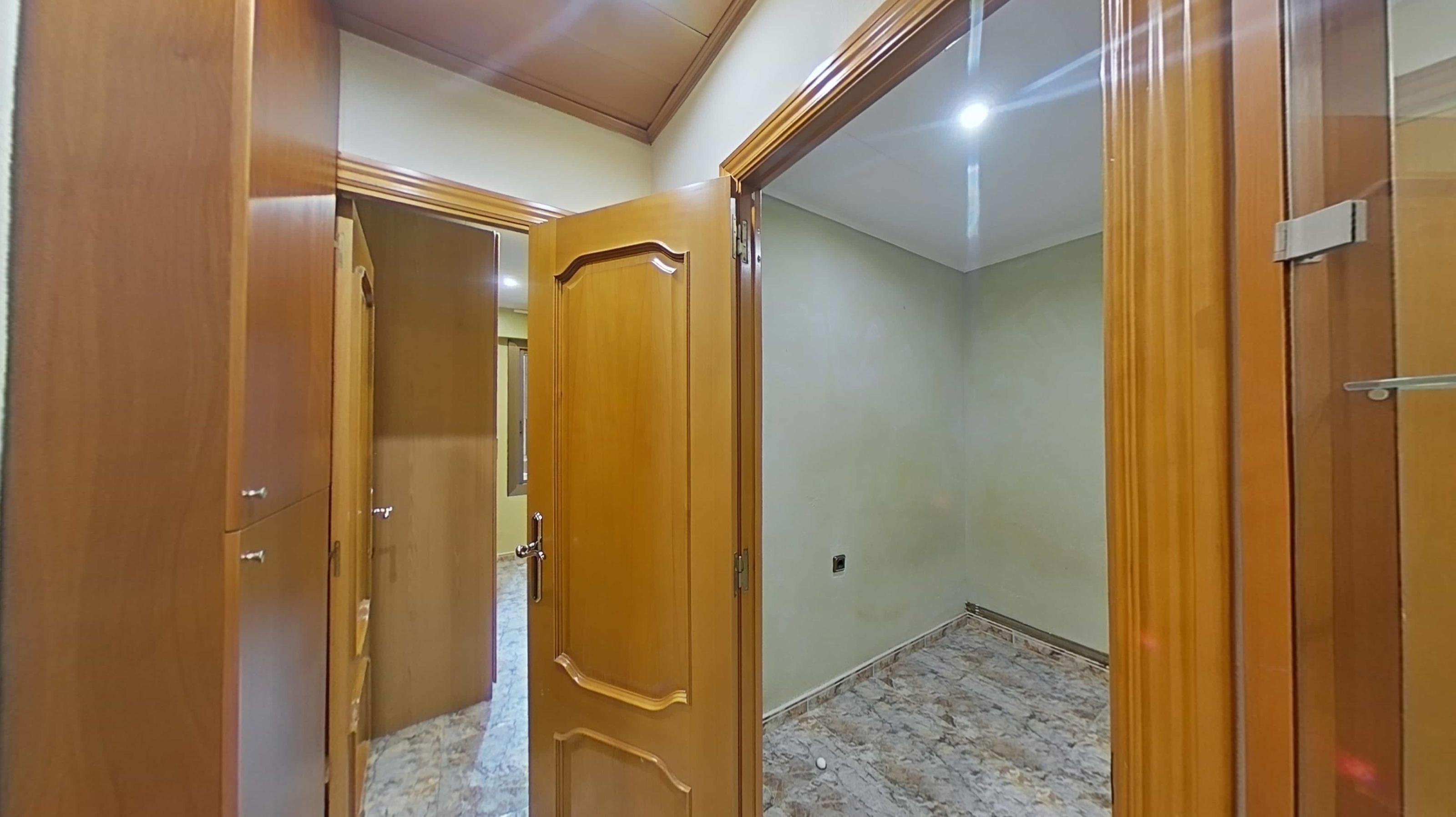 Imagen 11 Piso en venta en Barcelona / Lepant - Casp