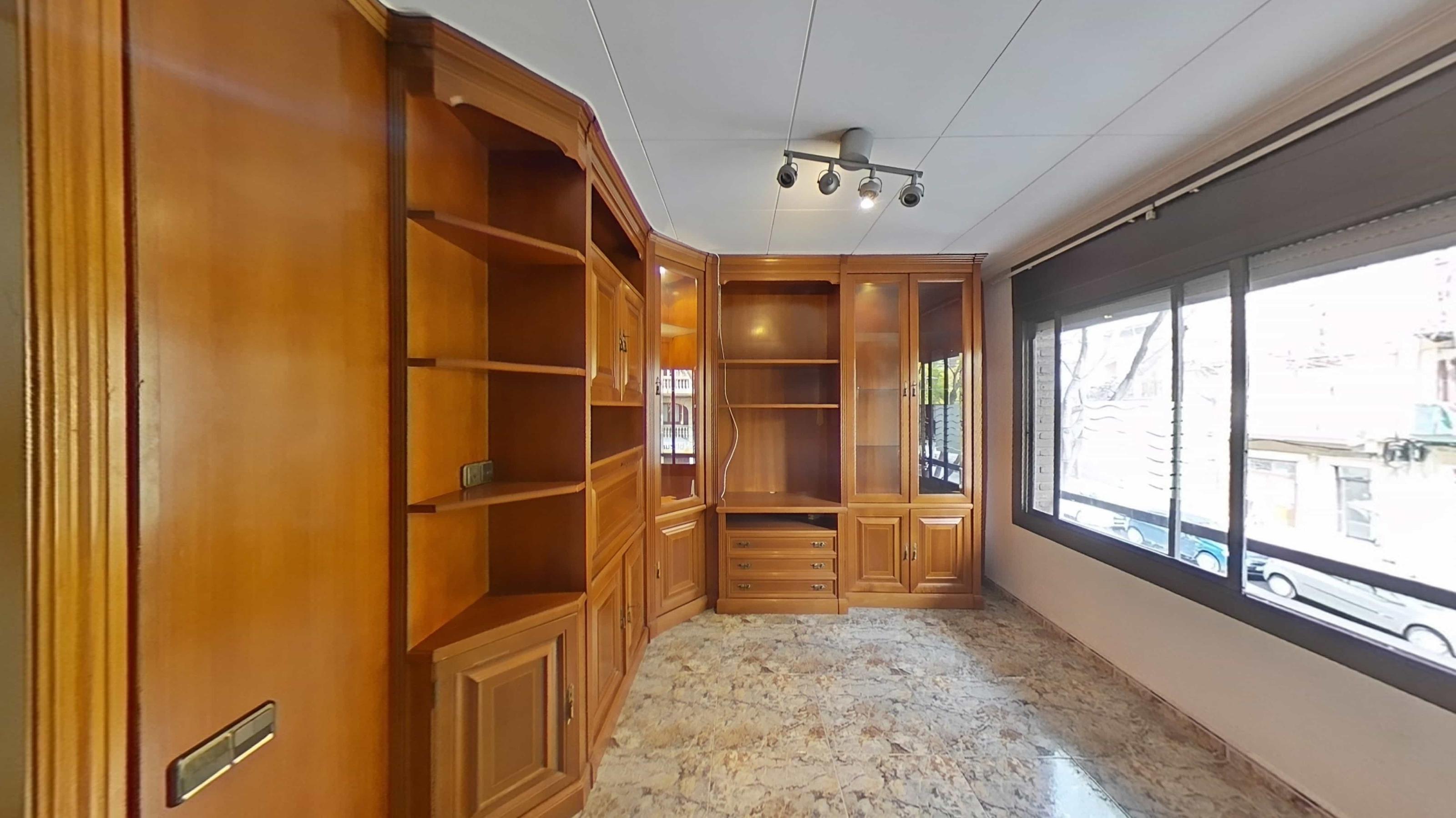 Imagen 3 Piso en venta en Barcelona / Lepant - Casp