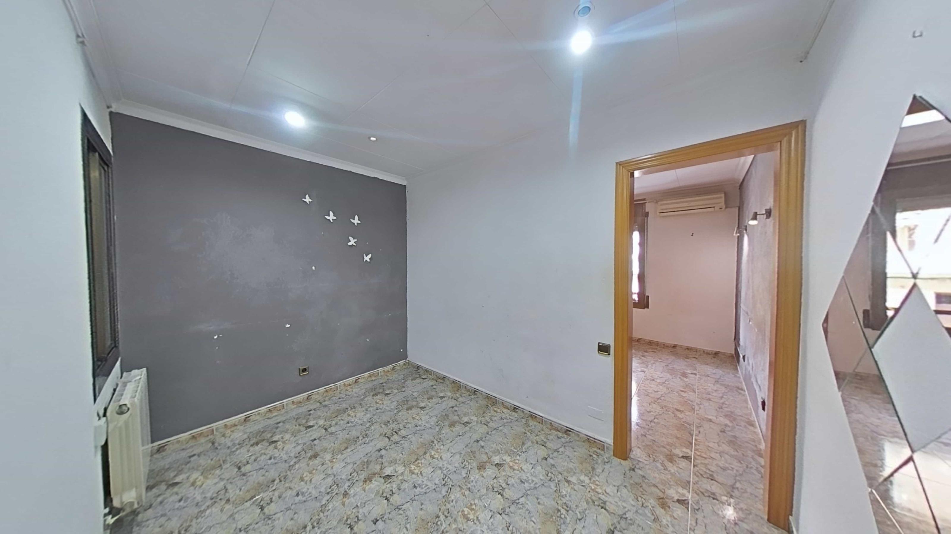 Imagen 5 Piso en venta en Barcelona / Lepant - Casp