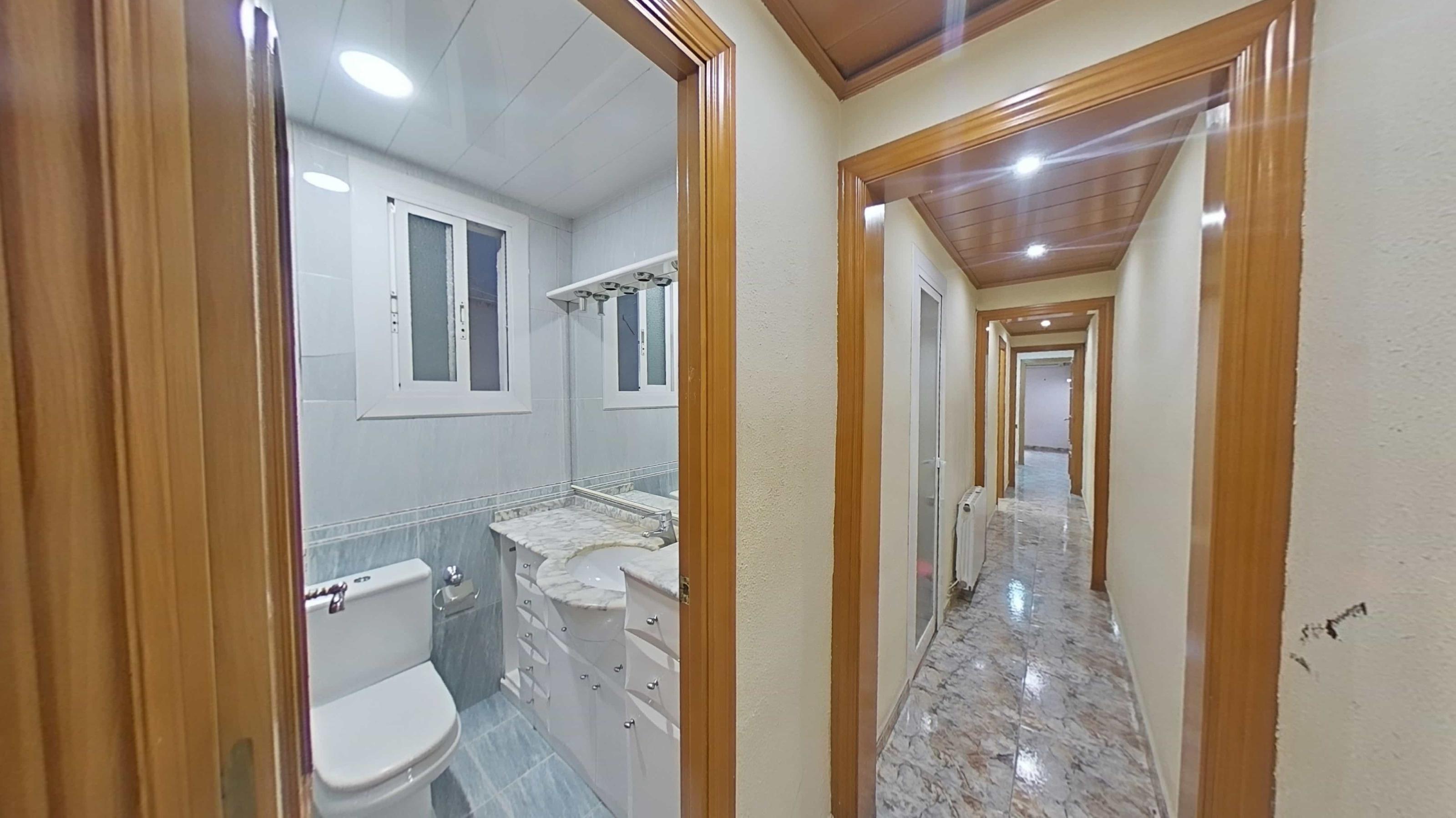 Imagen 9 Piso en venta en Barcelona / Lepant - Casp