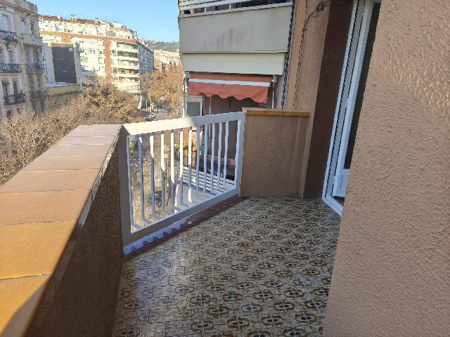 Imagen 2 Inmueble 299242 - Piso en venta en Barcelona / Dos de Maig - Enamorats