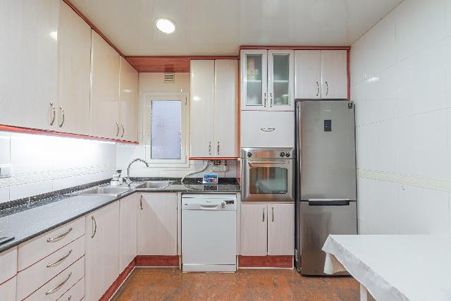 Imagen 14 Inmueble 299806 - Ático en venta en Barcelona / Alloza - Plaça Virrei Amat