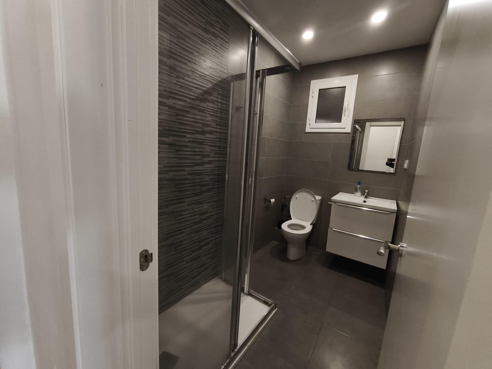 Imagen 5 Piso en venta en Barcelona / Felip ll - Garcilaso