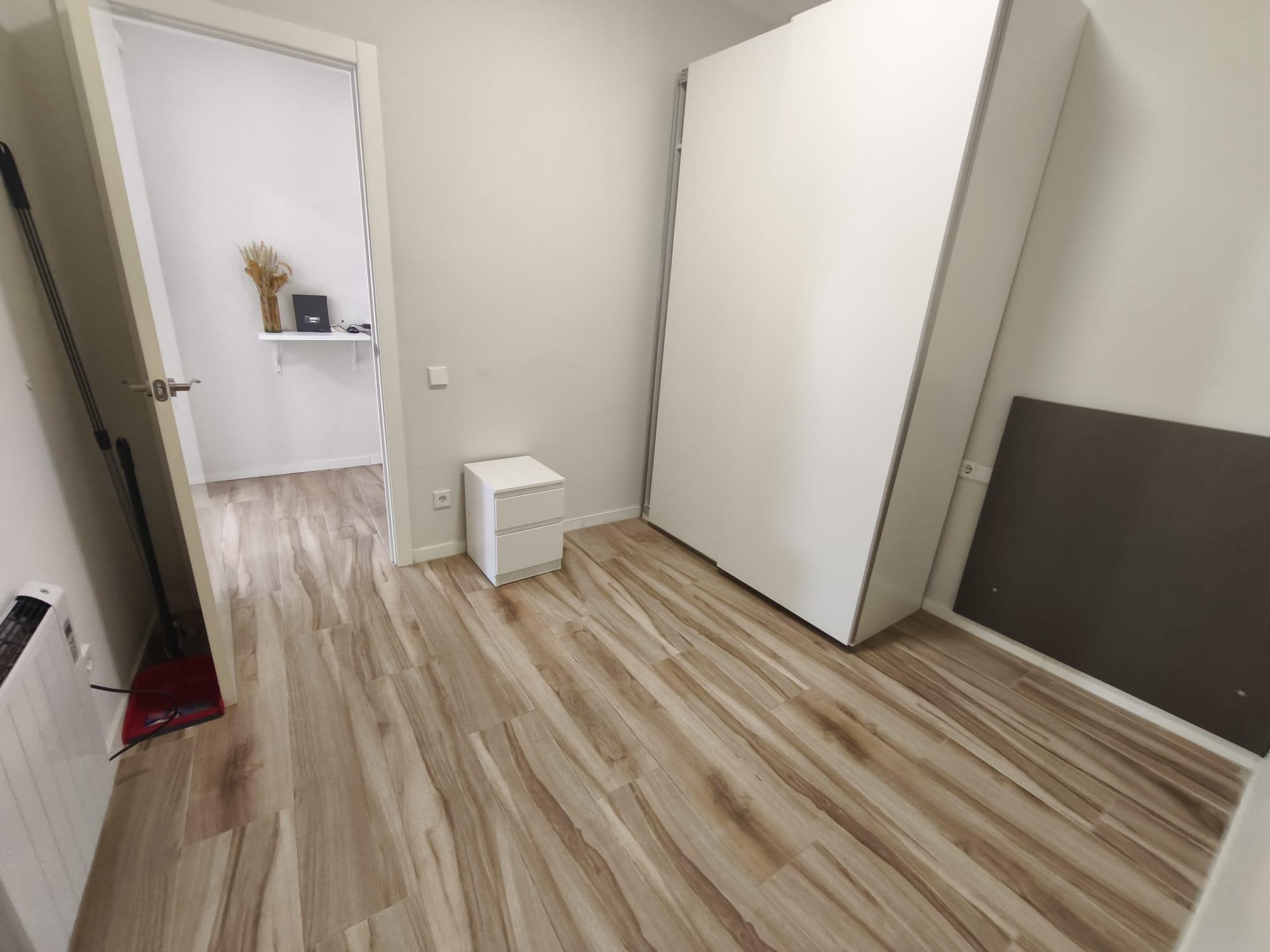 Imagen 8 Piso en venta en Barcelona / Felip ll - Garcilaso