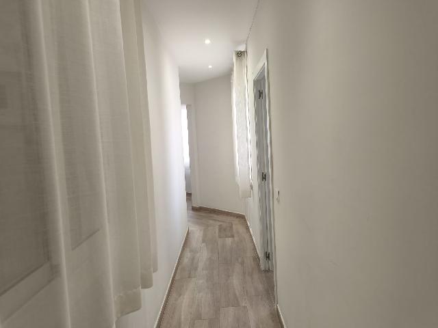 Imagen 20 Inmueble 300856 - Piso en venta en Barcelona / Felip ll - Garcilaso