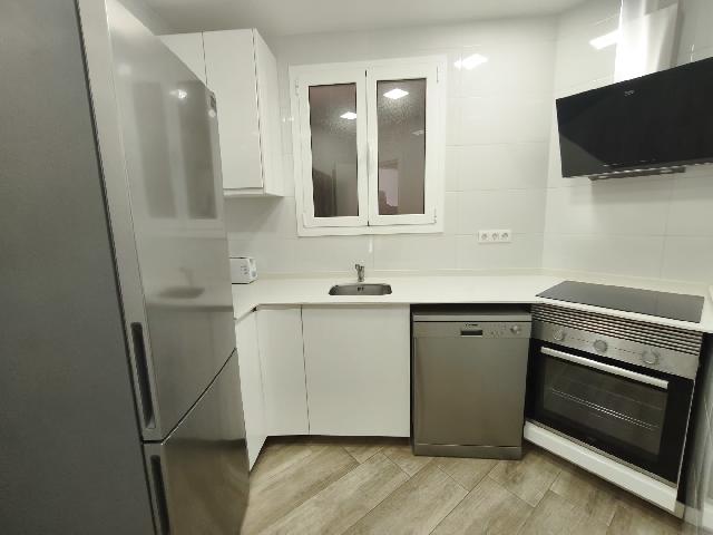 Imagen 5 Inmueble 300856 - Piso en venta en Barcelona / Felip ll - Garcilaso