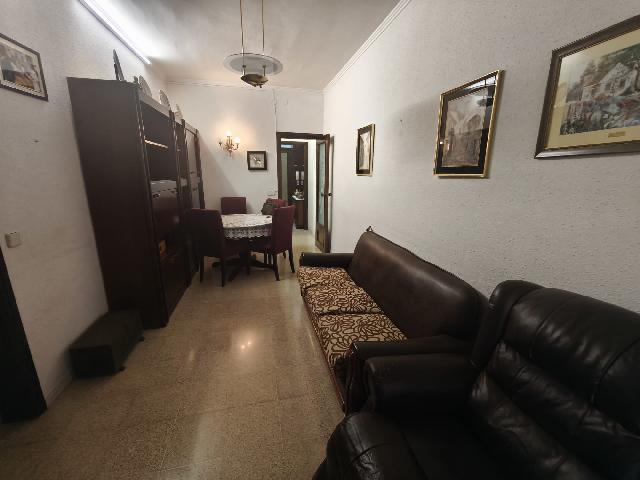 Imagen 2 Inmueble 301044 - Planta Baja en venta en Barcelona / Fontova - Degà Bahí