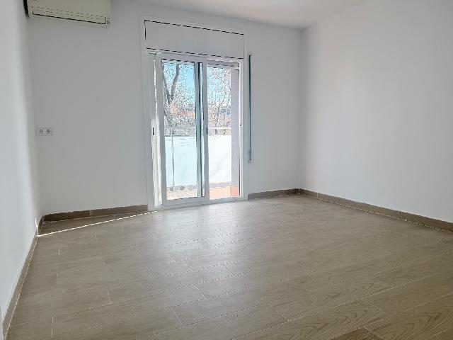 Imagen 11 Inmueble 297365 - Piso en venta en Terrassa / A lado de la oficina del Soc