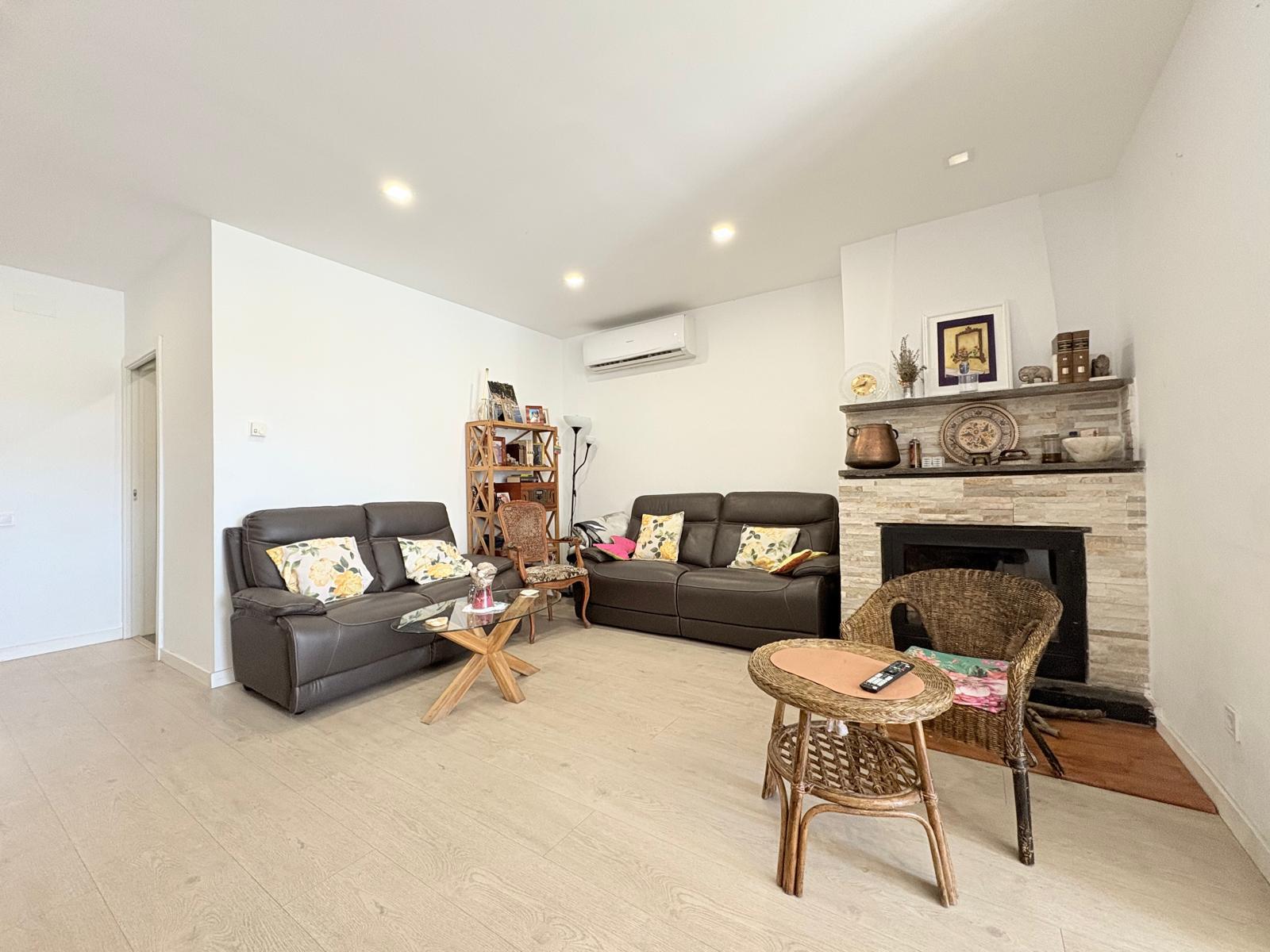 Imagen 9 Casa en venta en Terrassa / Junto a Parc de Vallparadis sud