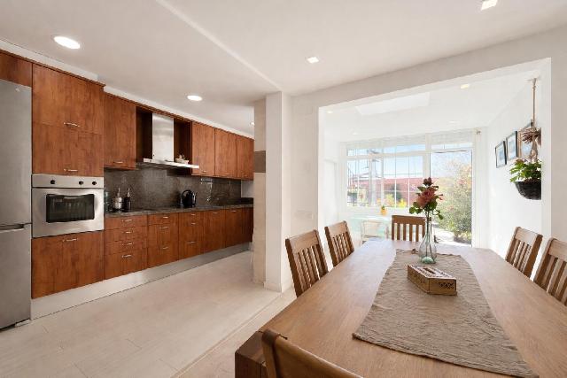 Imagen 3 Inmueble 298745 - Casa en venta en Terrassa / Junto a Parc de Vallparadis sud