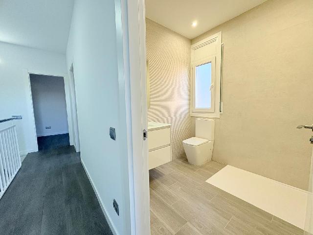 Imagen 18 Inmueble 298819 - Casa Adosada en venta en Terrassa / Casa adosada a estrenar en Can Palet de Vistalegre