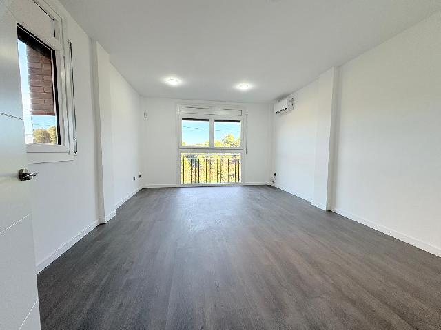 Imagen 15 Inmueble 298819 - Casa Adosada en venta en Terrassa / Casa adosada a estrenar en Can Palet de Vistalegre