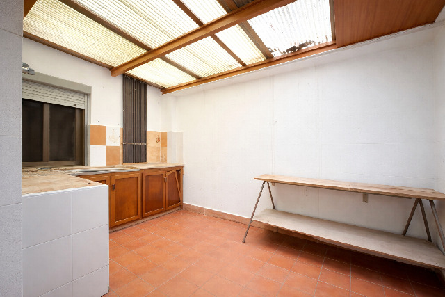 Imagen 8 Inmueble 299915 - Piso en venta en Terrassa / Junto Avinguda del Vallès y N-150