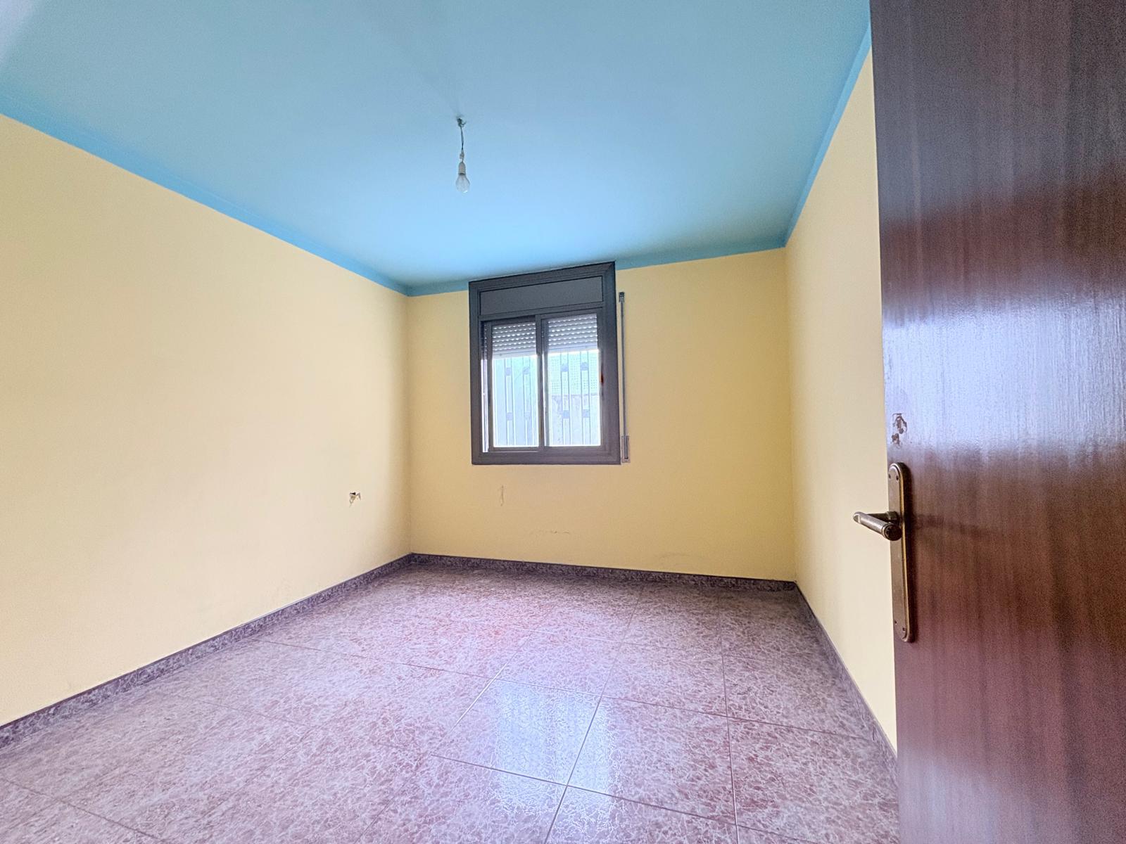 Imagen 9 Piso en venta en Terrassa / Junto Avinguda del Vallès y N-150