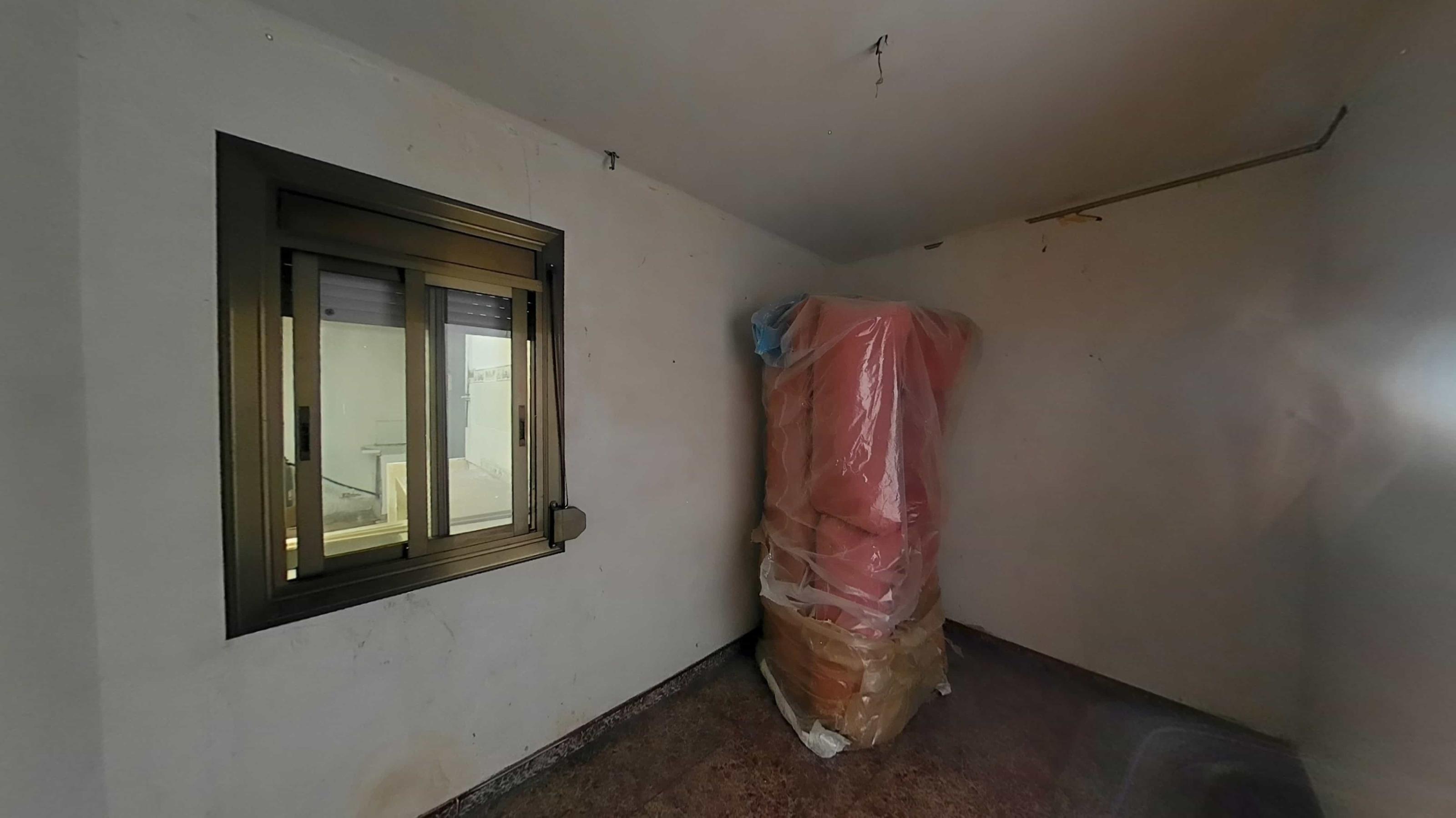 Imagen 17 Piso en venta en Terrassa / Junto Avinguda del Vallès y N-150