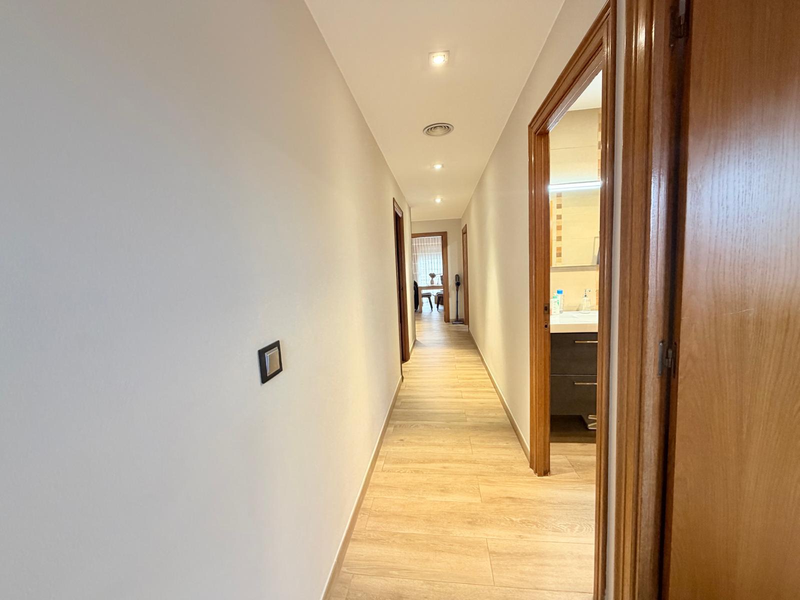 Imagen 15 Piso en venta en Terrassa / A 10 minutos a pie Estación Renfe Est