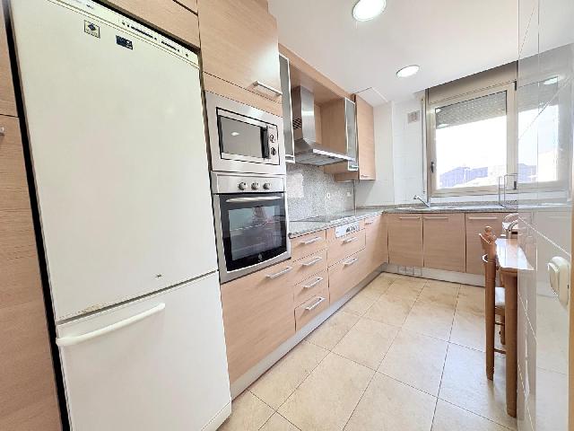 Imagen 1 Inmueble 300341 - Piso en venta en Terrassa / Al lado del Parc Vallparadís